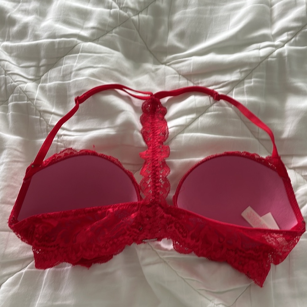 PINK bra - Picture 2 of 2